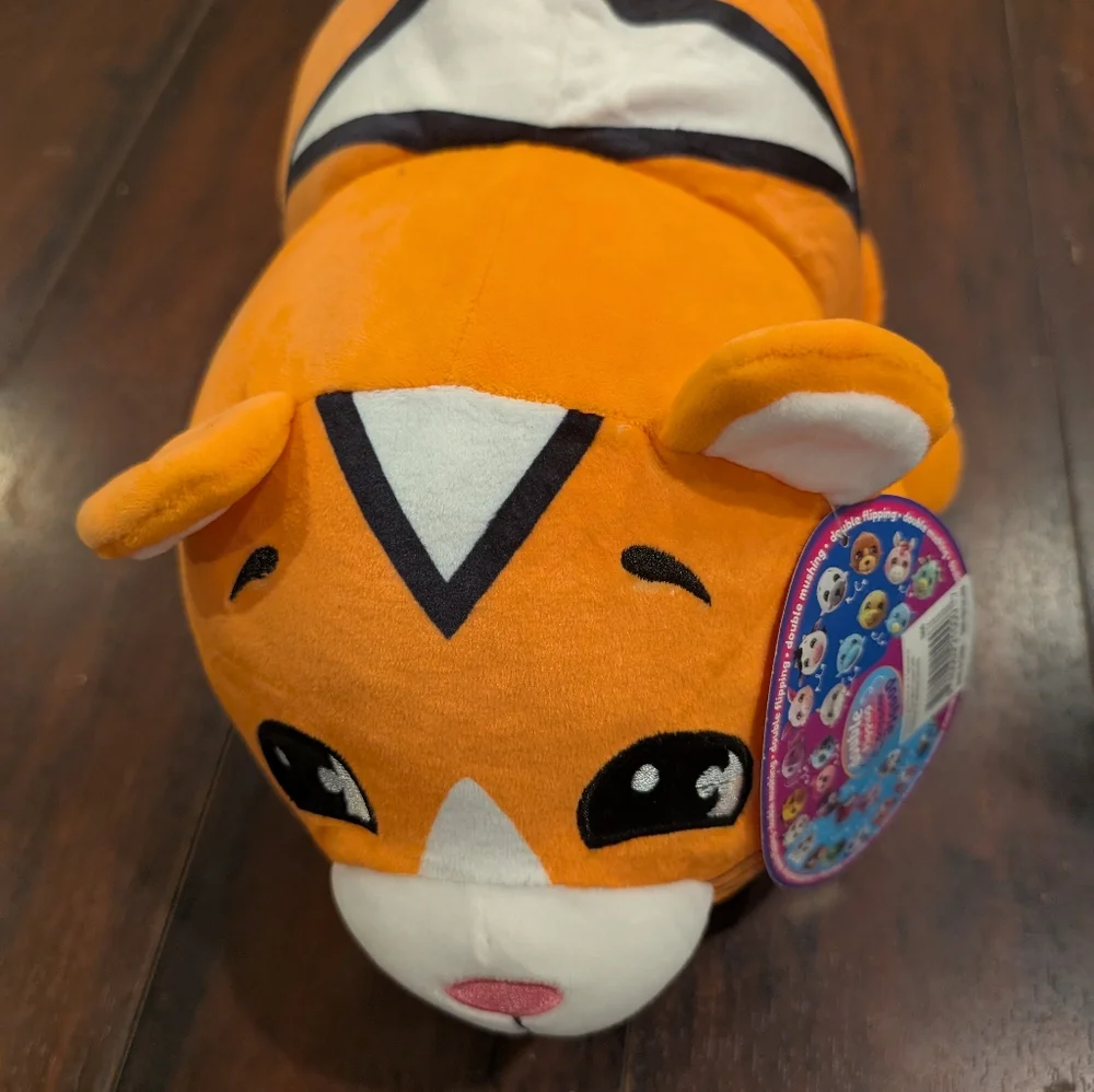 FlipaZoo Mushmillows Momo Panda to Teller Tiger